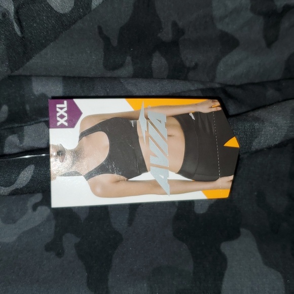 Avia Camo Sweatshirt XXL (20) - Picture 4 of 5